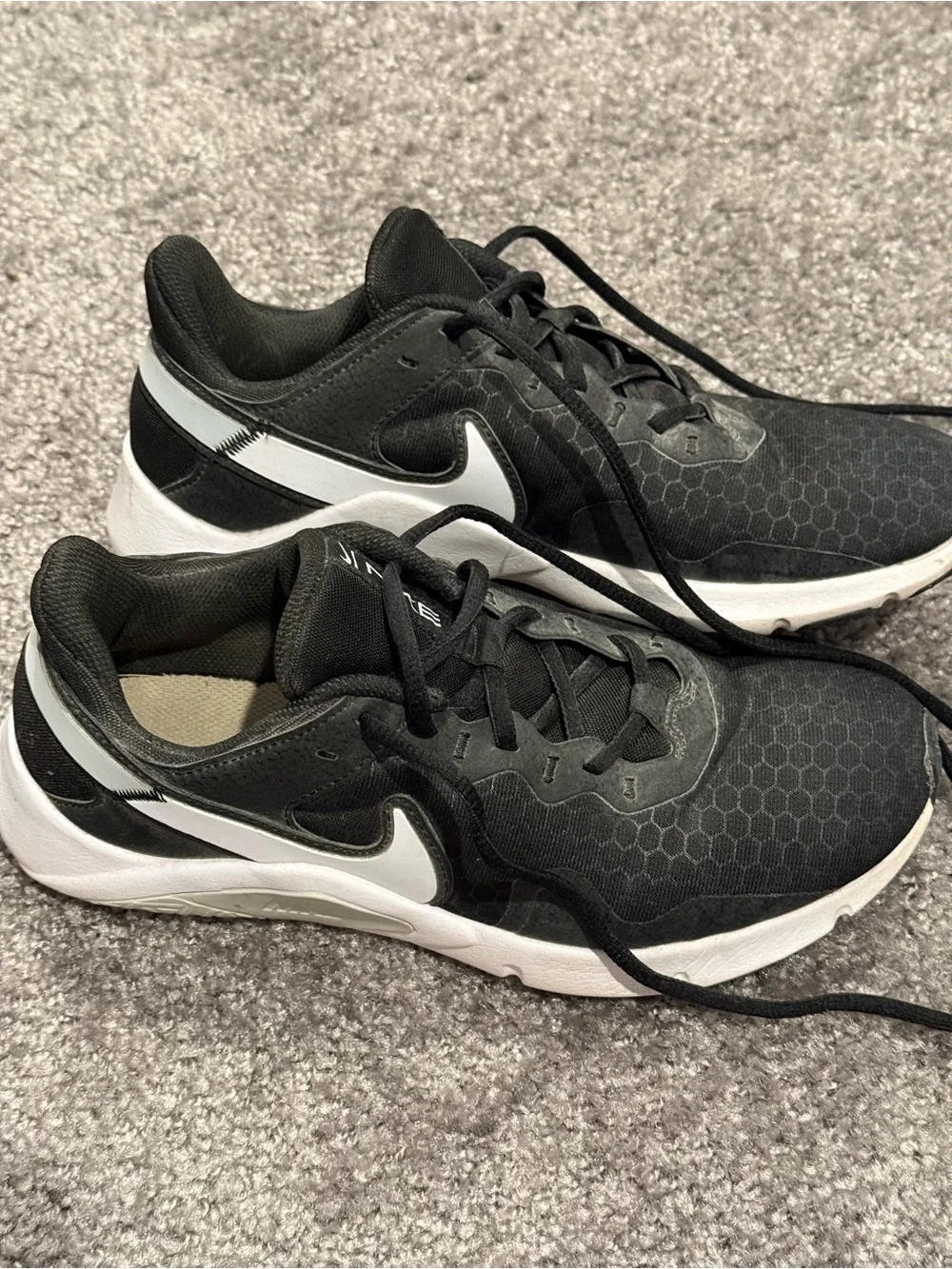 Nike Black and White Women's Athletic Running Shoes